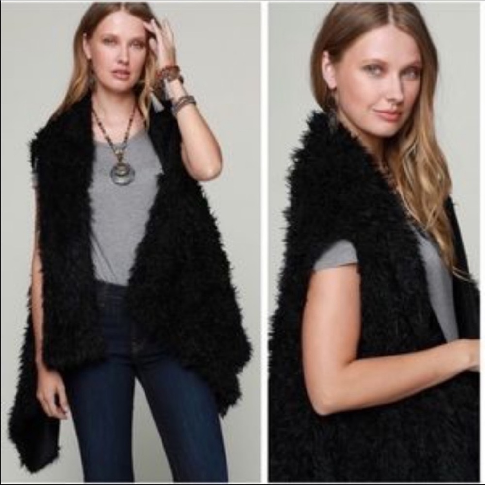 Black gorgeous faux fur Sherpa vest - Picture 7 of 8